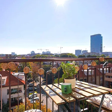 Cozy Next To Bus Station With Perfect Views * ברטיסלאבה
